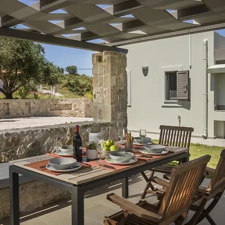 Alekos Houses-elia * Lixouri