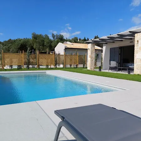 Alekos Houses-elia * Lixouri