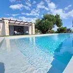 Alekos Houses-elia