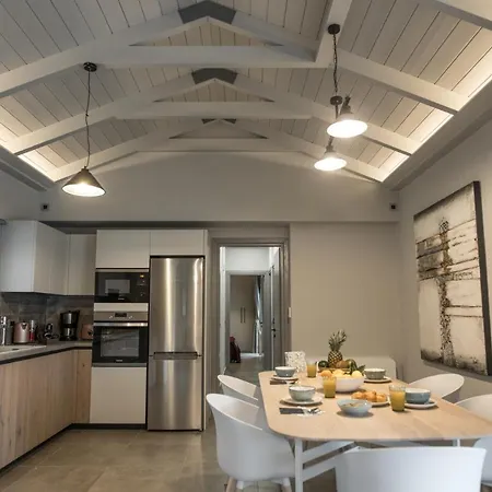 Alekos Houses-elia Villa