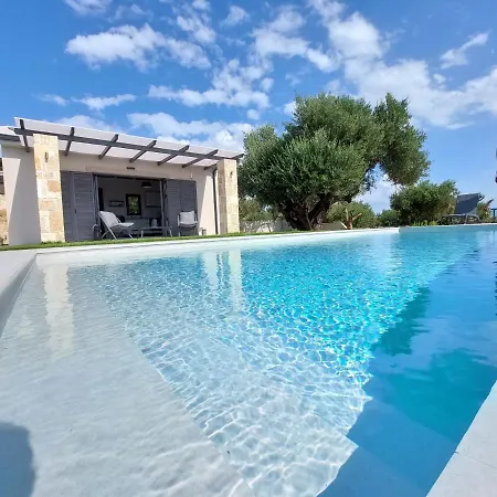 Alekos Houses-elia