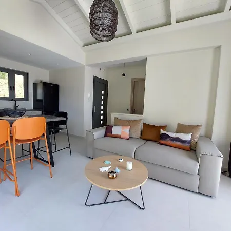 Alekos Houses-elia *