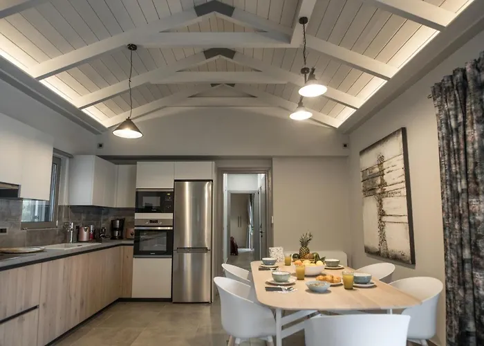 Alekos Houses-elia فيلة