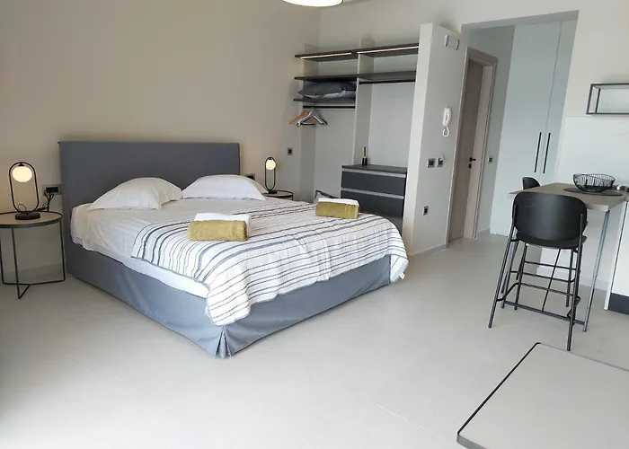 Alekos Houses-elia فيلة ليكسوري