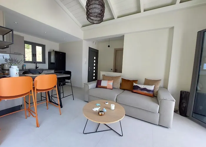 Alekos Houses-elia *