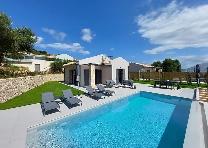 فيلة Alekos Houses-elia ليكسوري